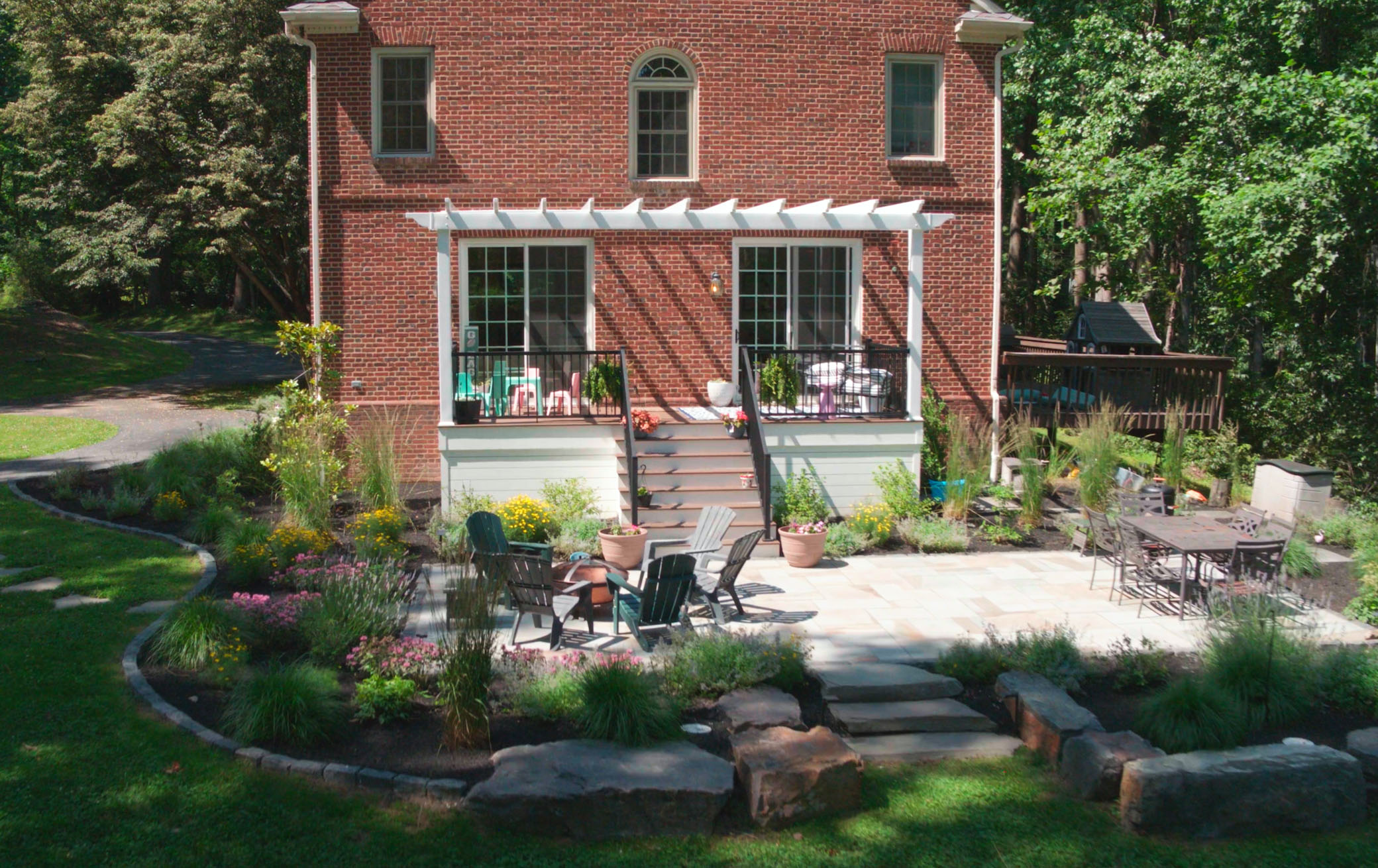 Hardscaping Thornton PA Mike's Lawn and Landscaping